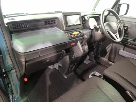 Suzuki Spacia Base