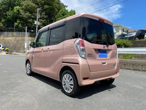 Nissan Dayz Roox
