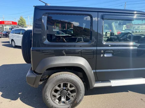 Suzuki Jimny Sierra