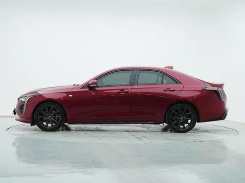 Cadillac CT4