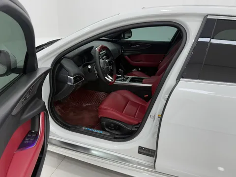 Jaguar XEL