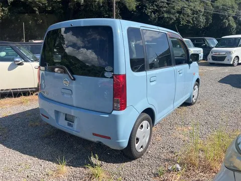 Nissan Otti