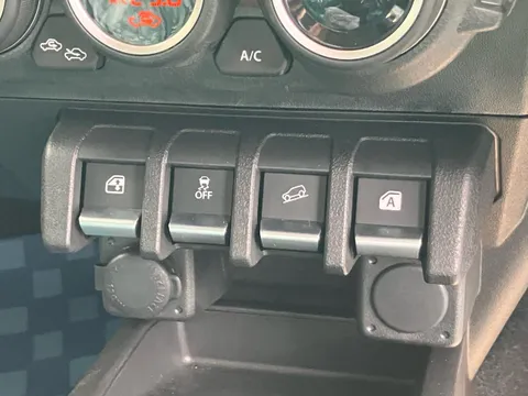 Suzuki Jimny Nomade