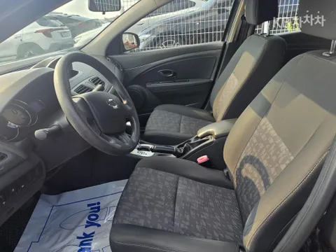 Renault SM3
