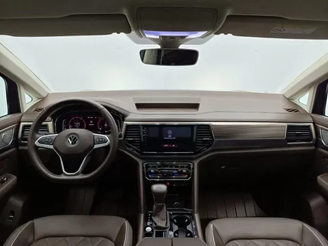 Volkswagen Viloran