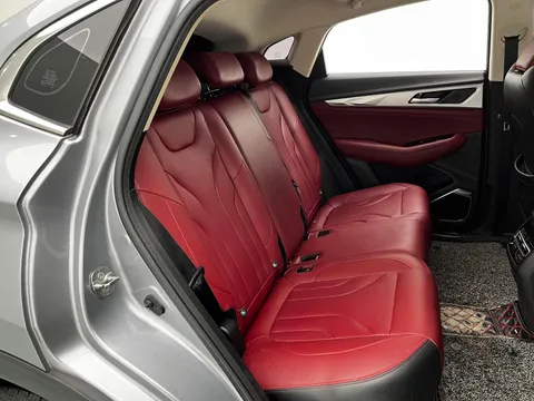 Changan CS85