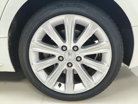 Cadillac ATS-L