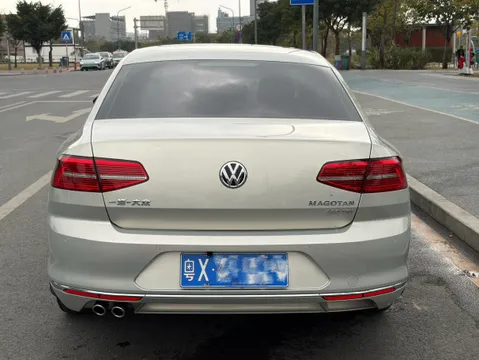 Volkswagen Magotan
