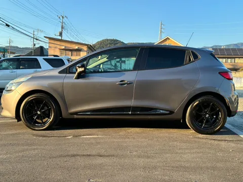 Renault Lutecia