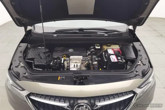 Buick GL6