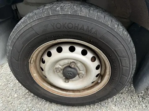 Toyota Pixis Van