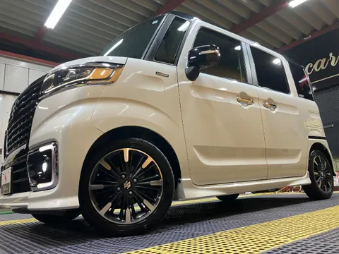 Suzuki Spacia Custom