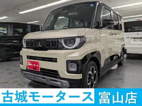 Mitsubishi Delica Mini