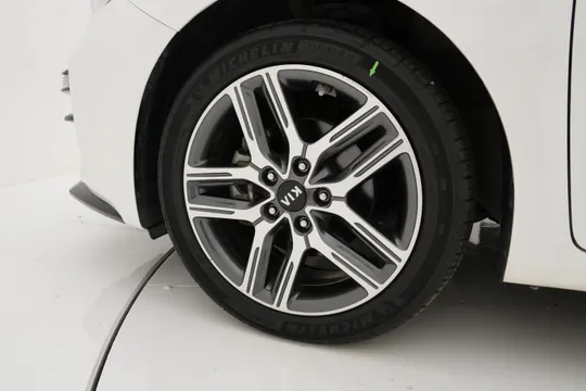 Kia Cerato (K3)