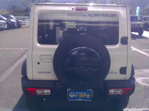 Suzuki Jimny Sierra