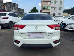 Nissan Bluebird