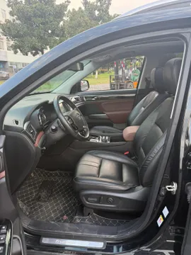 Gac GS8