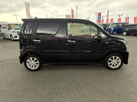 Suzuki Wagon R Stingray
