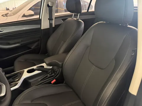 Chery Arrizo 5