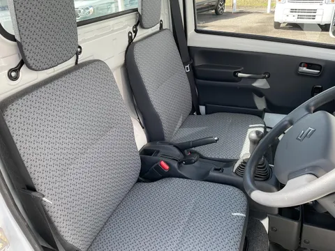 Suzuki Carry Track