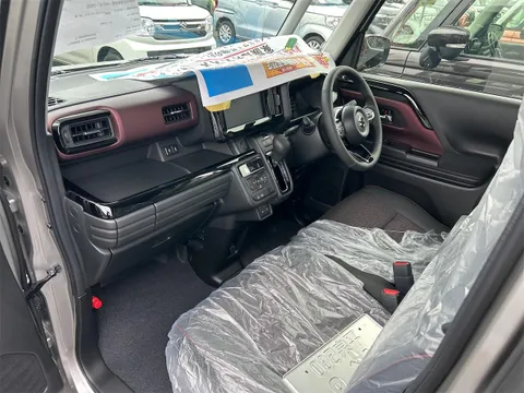 Suzuki Spacia Custom