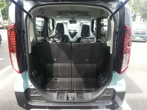 Suzuki Spacia Gear