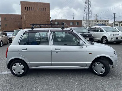 Daihatsu Mira