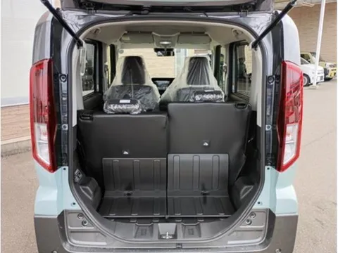 Suzuki Spacia Gear