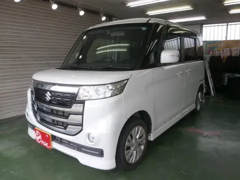 Suzuki Spacia Custom Z