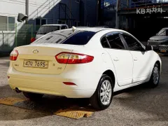 Renault SM3