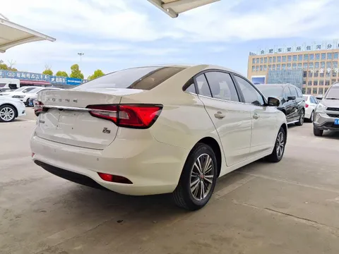 Roewe i5