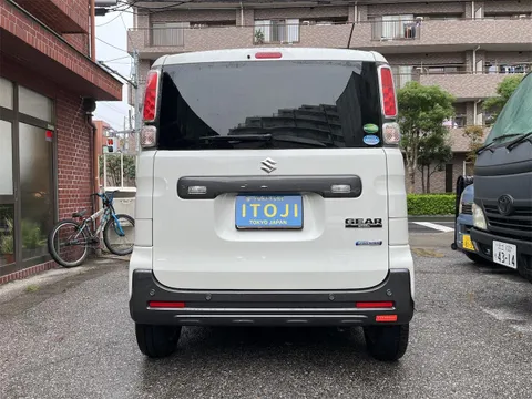 Suzuki Spacia