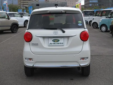 Toyota Pixis Joy