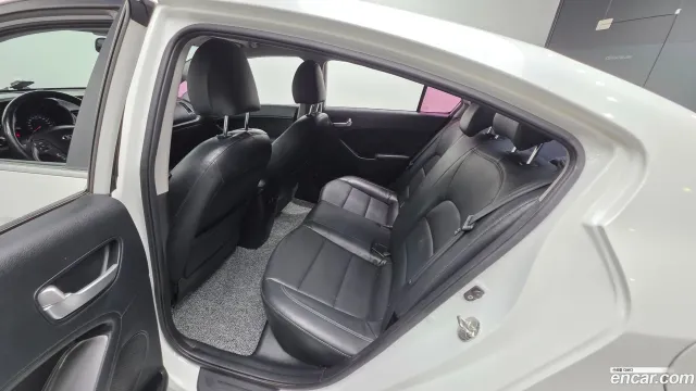 Kia Cerato (K3)