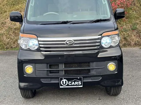 Daihatsu Atrai Wagon