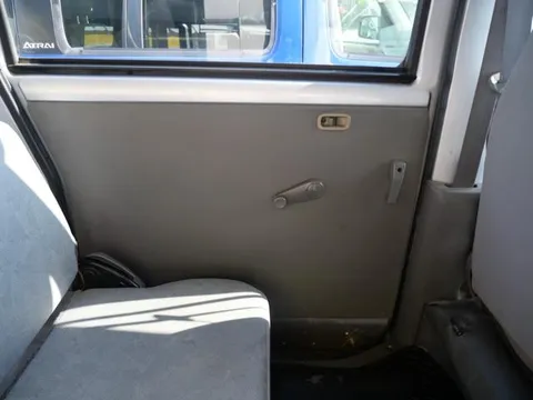 Mitsubishi Minicab Van