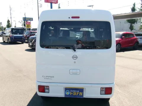 Nissan Clipper