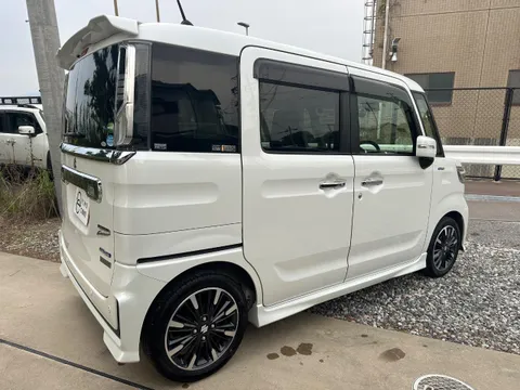 Suzuki Spacia Custom