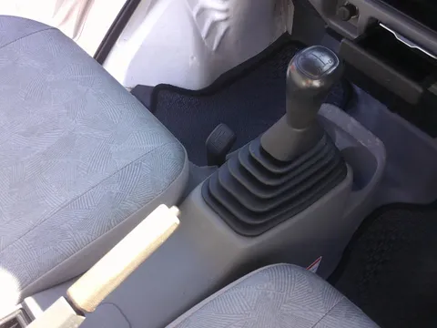 Nissan Clipper Truck