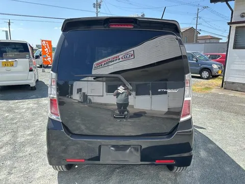 Suzuki Wagon R Stingray