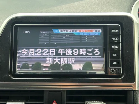 Toyota Sienta