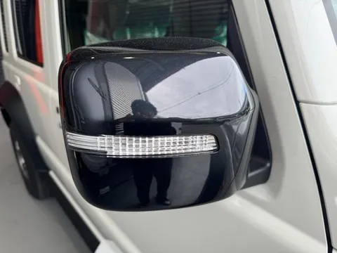 Suzuki Jimny Nomade