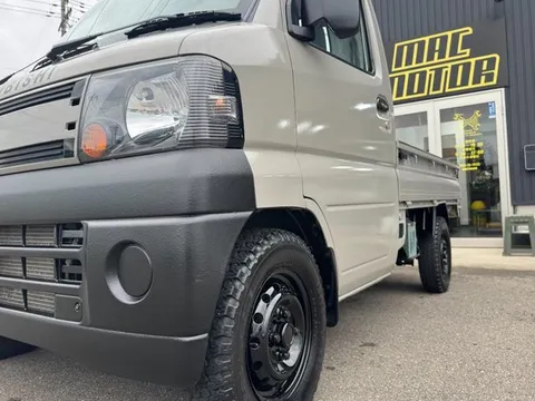 Mitsubishi Minicab Truck
