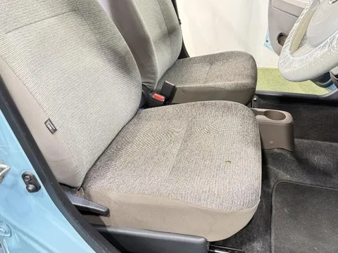 Daihatsu Mira Tocot