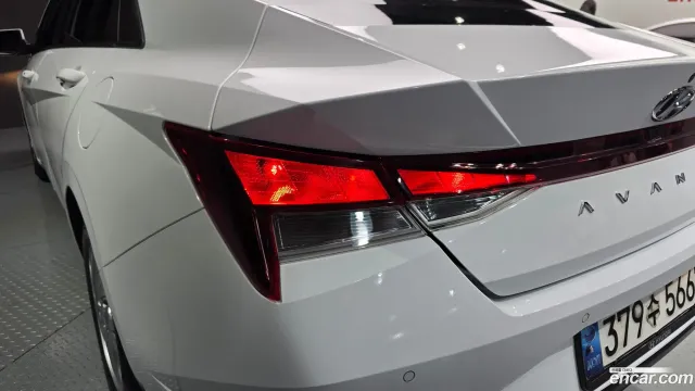 Hyundai Elantra (Avante)