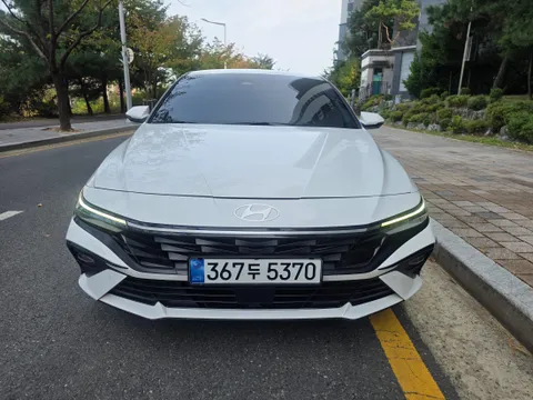 Hyundai Elantra (Avante)
