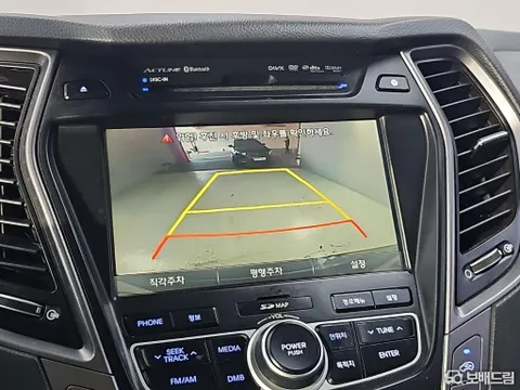 Hyundai Grand Santa Fe (Maxcruz)