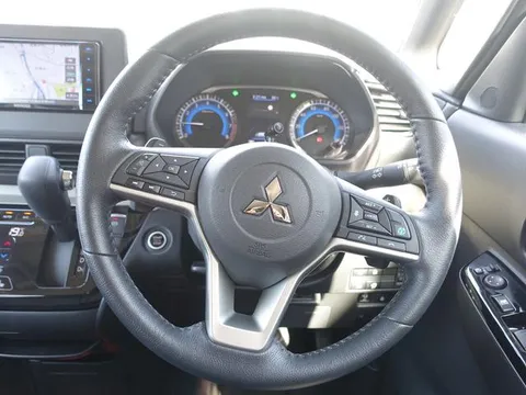Mitsubishi Delica Mini