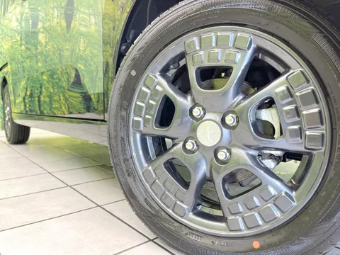 Mitsubishi Delica Mini