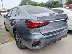 Roewe i5